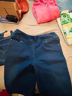 UNIQUE LADIES JOHN DEERE SWEATER, BLUE JEANS AND HOODIES