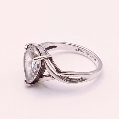 LOT 6: Sterling Silver Ring with Pear Shaped Cubic Zirconia Stone 3.6gtw Size 7