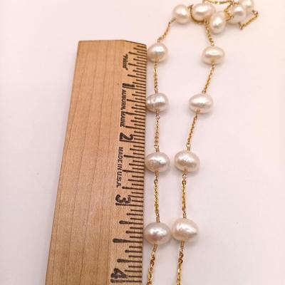 LOT 8: Cultured Fresh Water Pearl and 585 Gold Necklace 16.58gtw