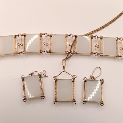 LOT 11: Vintage Gold-Tone Wire and Lucite Jewelry Set with Opalescent Plastic Teardrop Lariat