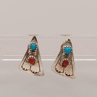 LOT 125: Sterling 925 Silver Native American Earrings 15.2gtw