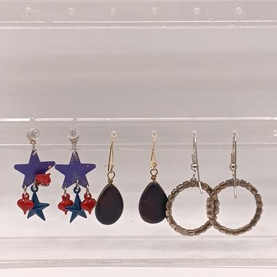 LOT 126: Collection of Vintage Earrings