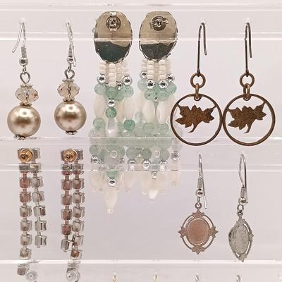 LOT 126: Collection of Vintage Earrings