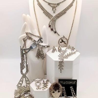 LOT 130: Vintage Rhinestone Jewelry Collection