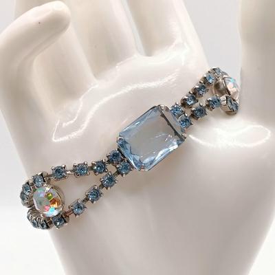 LOT 130: Vintage Rhinestone Jewelry Collection
