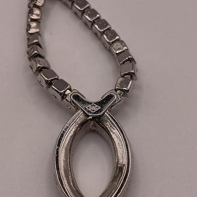 LOT 130: Vintage Rhinestone Jewelry Collection