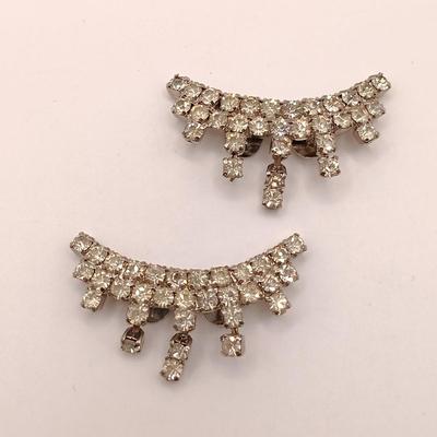 LOT 130: Vintage Rhinestone Jewelry Collection