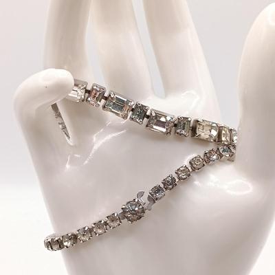 LOT 130: Vintage Rhinestone Jewelry Collection