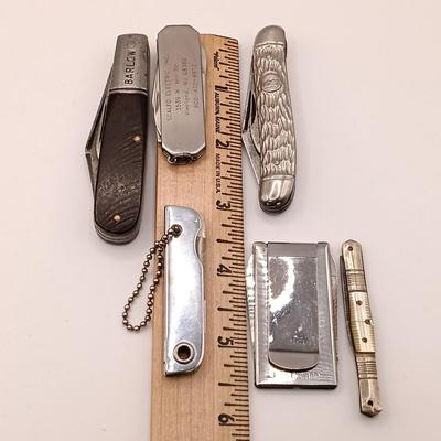LOT 139: Collection of Vintage Pocket Knives