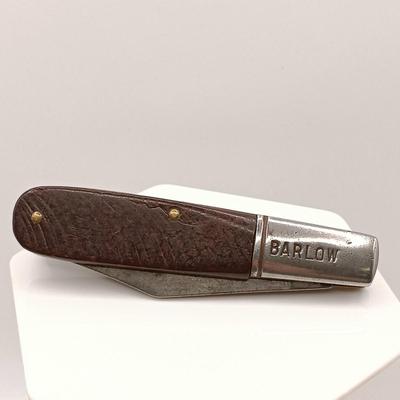 LOT 139: Collection of Vintage Pocket Knives