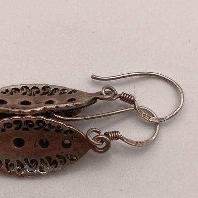 LOT 164: Vintage Silver-Tone Herringbone Heart Neckalce, Peridot-Tone Pendant Necklace & More