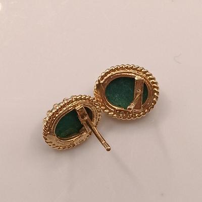 LOT 171: 14K Gold and Malachite Earrings 2.4gtw