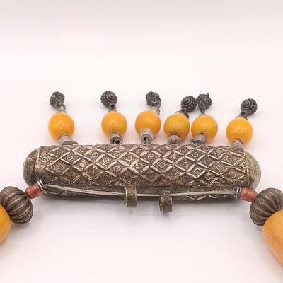 LOT 173: Vintage Quran Travel Box with Yemeni Silver-Tone and Bakelite Necklace