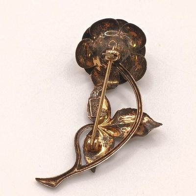LOT 182: Beau Sterling Silver Brooches 26.2g