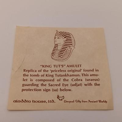 LOT 186: Vintage Aladdin House Ltd Replica of King Tutankhamun's Eye of Horus Necklace