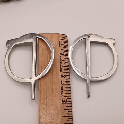 LOT 187: Vintage 80s Glen Yank Earrings with Silver-Tone Jewelry Collection