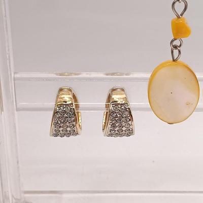 LOT 187: Vintage 80s Glen Yank Earrings with Silver-Tone Jewelry Collection