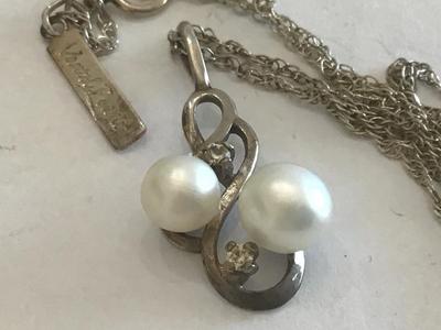 925 Vantel Pearl Necklace Vintage