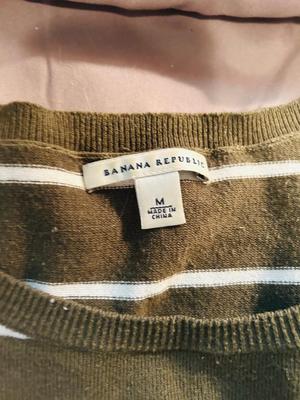 A PAIR OF VINTAGE 501 JEANS (30x31) LIKE NEW JEANS, LADIES SHIRTS AND SOCKS
