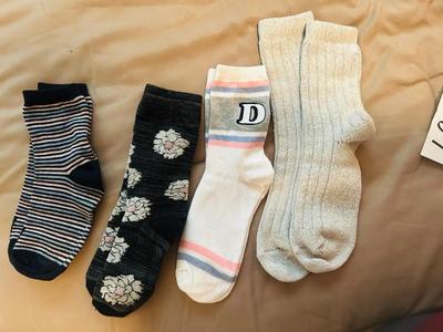 A PAIR OF VINTAGE 501 JEANS (30x31) LIKE NEW JEANS, LADIES SHIRTS AND SOCKS