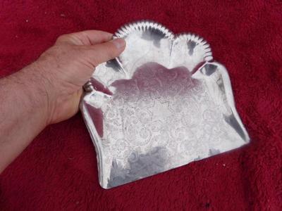 Butlers’ dust pan. Ornate style. Plated. Hand held small dust pan