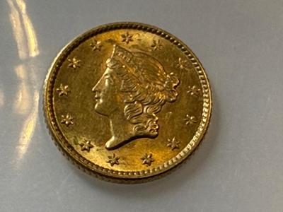 1853 TYPE-1 UNCIRCULATED CONDITION $1 LIBERTY GOLD COIN AS PICTURED.