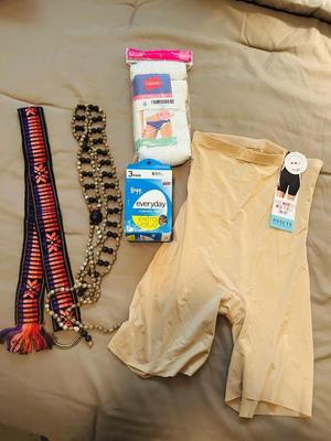 WOMEN’S UNDERGARMENTS AND ACCESSORIES