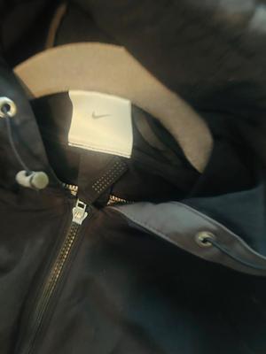 WOMENS SMALL AND MEDIUM PETITE CLOTHING