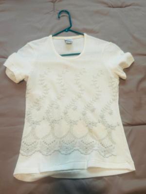 WOMENS SMALL AND MEDIUM PETITE CLOTHING