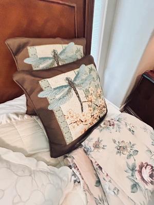 FULL SIZED BEDDING AND KING DOWN BLANKET
