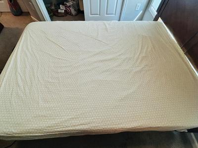 FULL SIZED BEDDING AND KING DOWN BLANKET