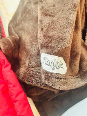 EDDIE BAUER THROW, KING SIZED SHEETS, SLANKET AND THROW PILLOW