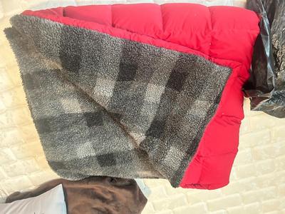 EDDIE BAUER THROW, KING SIZED SHEETS, SLANKET AND THROW PILLOW