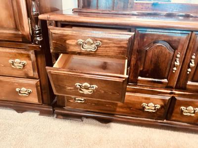 DRESSER WITH MIRROR AND STAND UP DBL DOOR DRESSER