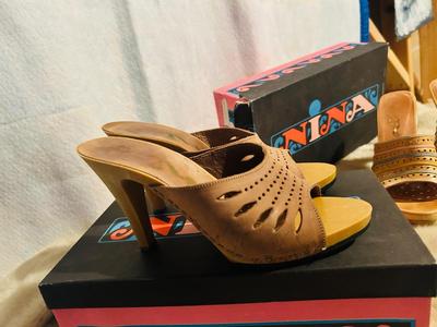 VINTAGE NINA SHOES SIZE 6-1/2