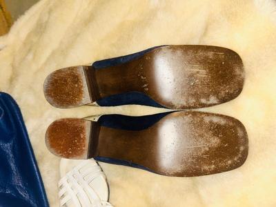 VINTAGE LADIES SHOES AND CLUTCH