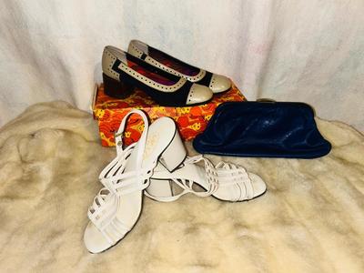 VINTAGE LADIES SHOES AND CLUTCH