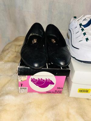 NEW WOMENS EASY SPIRIT SNEAKERS, AND CASUAL SHOES