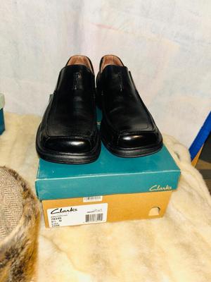 MENS SHOES AND HAT