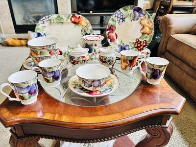 NOBLE EXCELLENCE BY NAPA VALLEY 4 PLACE SETTING DINNERWARE