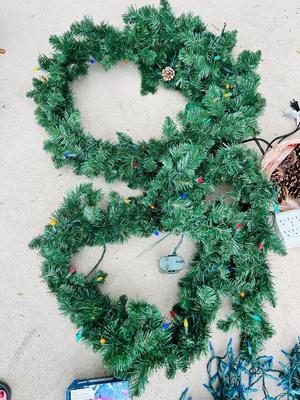 BLUE LED CHRISTMAS LIGHT, PRELIT GARLAND WITH DECORATIVE PINE CONES