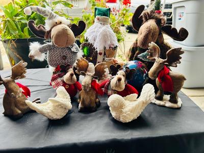 CUTE HAPPY CHRISTMAS MOOSE AND ALABASTER DOVES