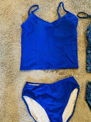 LANDS END LADIES SWIMWEAR