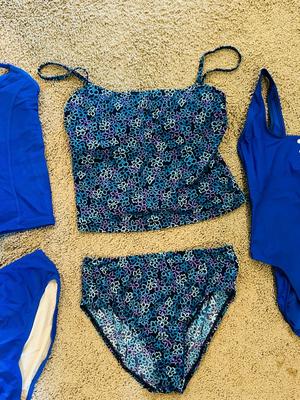 LANDS END LADIES SWIMWEAR