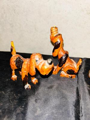 HAND CARVED HOUND DOGS AND MUSIC MEN