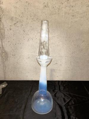 UNIQUE OPALESCENT PEARL ART GLASS DECANTER