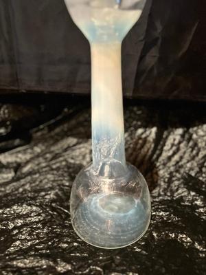 UNIQUE OPALESCENT PEARL ART GLASS DECANTER