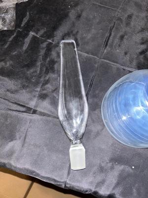 UNIQUE OPALESCENT PEARL ART GLASS DECANTER