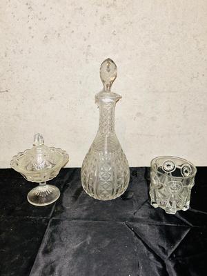 VINTAGE GLASS ITEMS
