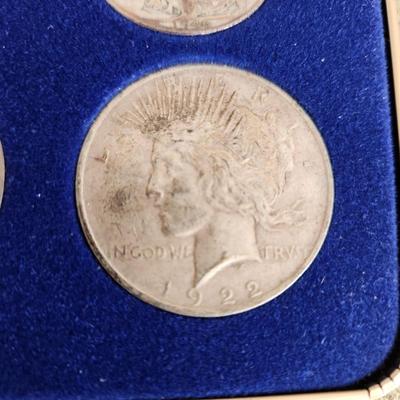 United States Coins of the 20th century in Case Many Silver